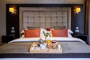 Killarney Oaks Hotel