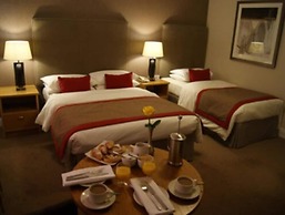 Killarney Oaks Hotel