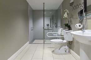 Killarney Oaks Hotel