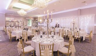 Killarney Oaks Hotel