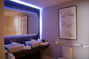 Killarney Oaks Hotel