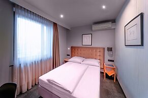 Hotel Cult
