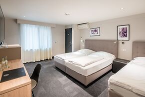 Hotel Cult