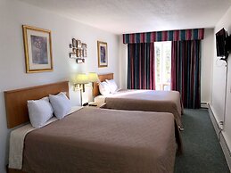 Budget Host Cloverland Motel
