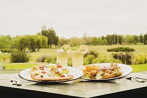 Sheraton Colonia Golf & Spa Resort