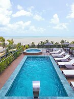 Atlântico Praia Hotel