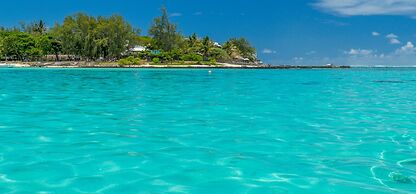 Le Peninsula Bay Beach Resort