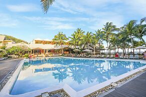 Le Peninsula Bay Beach Resort
