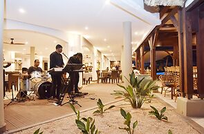 Tarisa Resort