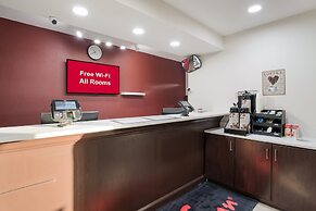 Red Roof Inn & Suites Carrollton, GA–West Georgia