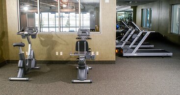 Deerfoot Inn & Casino