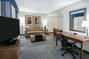 Homewood Suites by Hilton Laredo at Mall del Norte