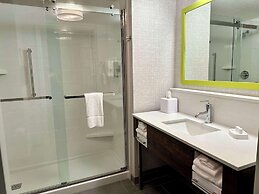 Hampton Inn & Suites Lathrop