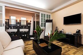 Gaia Hotel And Reserve - Adults Only