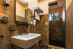 Gaia Hotel And Reserve - Adults Only