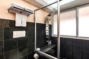 Gaia Hotel And Reserve - Adults Only