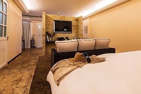 Gaia Hotel And Reserve - Adults Only