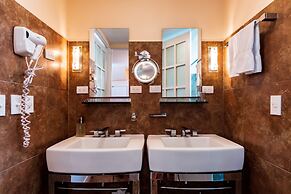 Gaia Hotel And Reserve - Adults Only