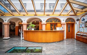 Hotel Atrium