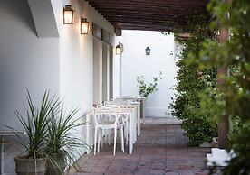 Postales by DOT Boutique