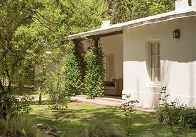 Postales by DOT Boutique