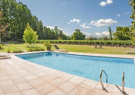 Postales by DOT Boutique