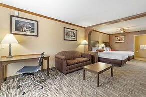 Best Western Windwood Inn & Suites