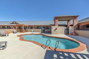 Best Western Windwood Inn & Suites