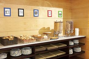 Holiday Inn Express Barcelona - Molins de Rei by IHG