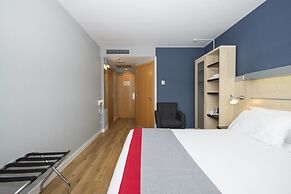 Holiday Inn Express Barcelona - Molins de Rei by IHG