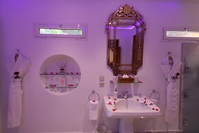 Dar Ayniwen Garden Hotel & Bird Zoo