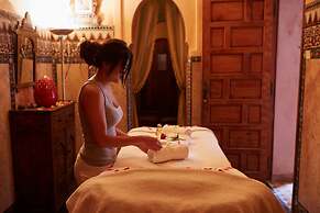 Dar Ayniwen Garden Hotel & Bird Zoo