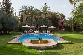 Dar Ayniwen Garden Hotel & Bird Zoo