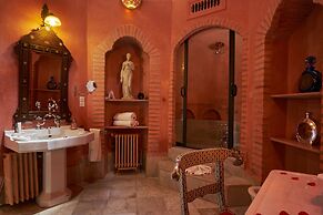 Dar Ayniwen Garden Hotel & Bird Zoo