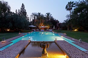 Dar Ayniwen Garden Hotel & Bird Zoo