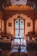 Dar Ayniwen Garden Hotel & Bird Zoo