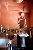 Dar Ayniwen Garden Hotel & Bird Zoo