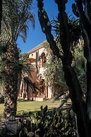 Dar Ayniwen Garden Hotel & Bird Zoo