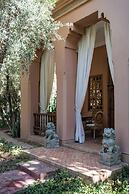 Dar Ayniwen Garden Hotel & Bird Zoo