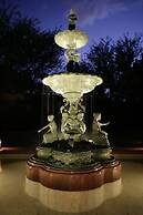 Dar Ayniwen Garden Hotel & Bird Zoo