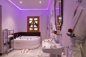 Dar Ayniwen Garden Hotel & Bird Zoo