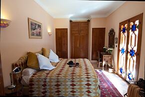 Dar Ayniwen Garden Hotel & Bird Zoo