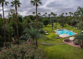 Dar Ayniwen Garden Hotel & Bird Zoo