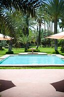 Dar Ayniwen Garden Hotel & Bird Zoo