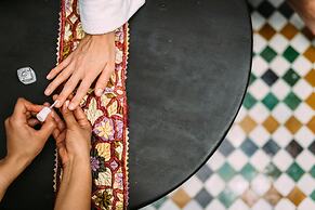Riad Maison Bleue And Spa
