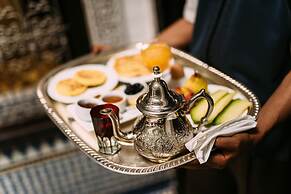 Riad Maison Bleue And Spa