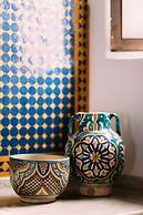 Riad Maison Bleue And Spa