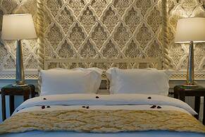 Riad Maison Bleue And Spa