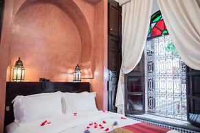 Riad Maison Bleue And Spa