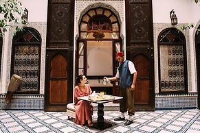 Riad Maison Bleue And Spa